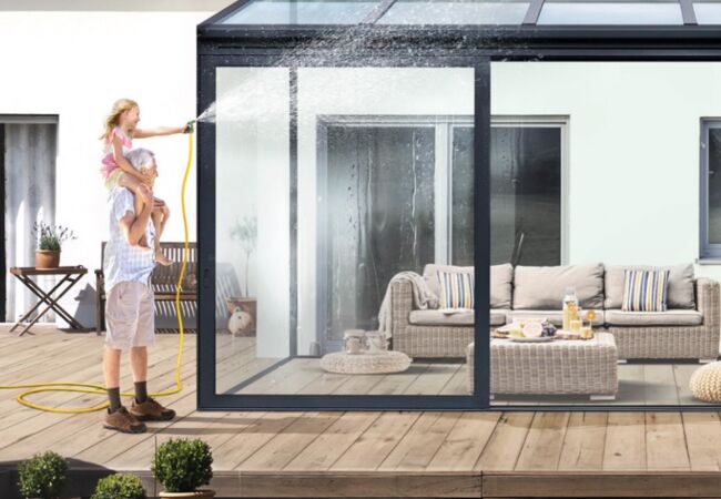 Verglasung mit Bioclean Fensterglas leicht zu reinigen für alle Systeme inklusiv Wintergarten Systeme